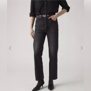 Levi’s Ribcage Jeans